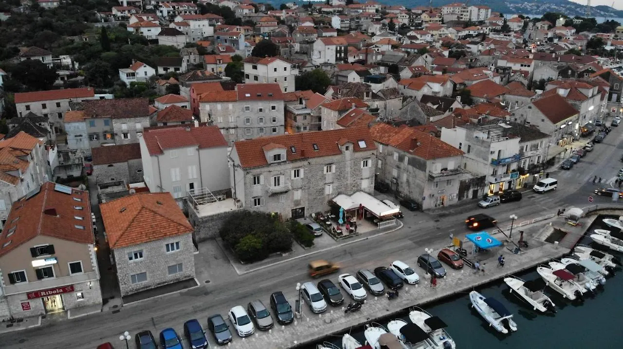 Residence Providenca Trogir Gasthuis