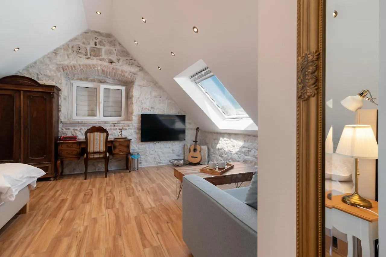 Pensjonat Residence Providenca Trogir