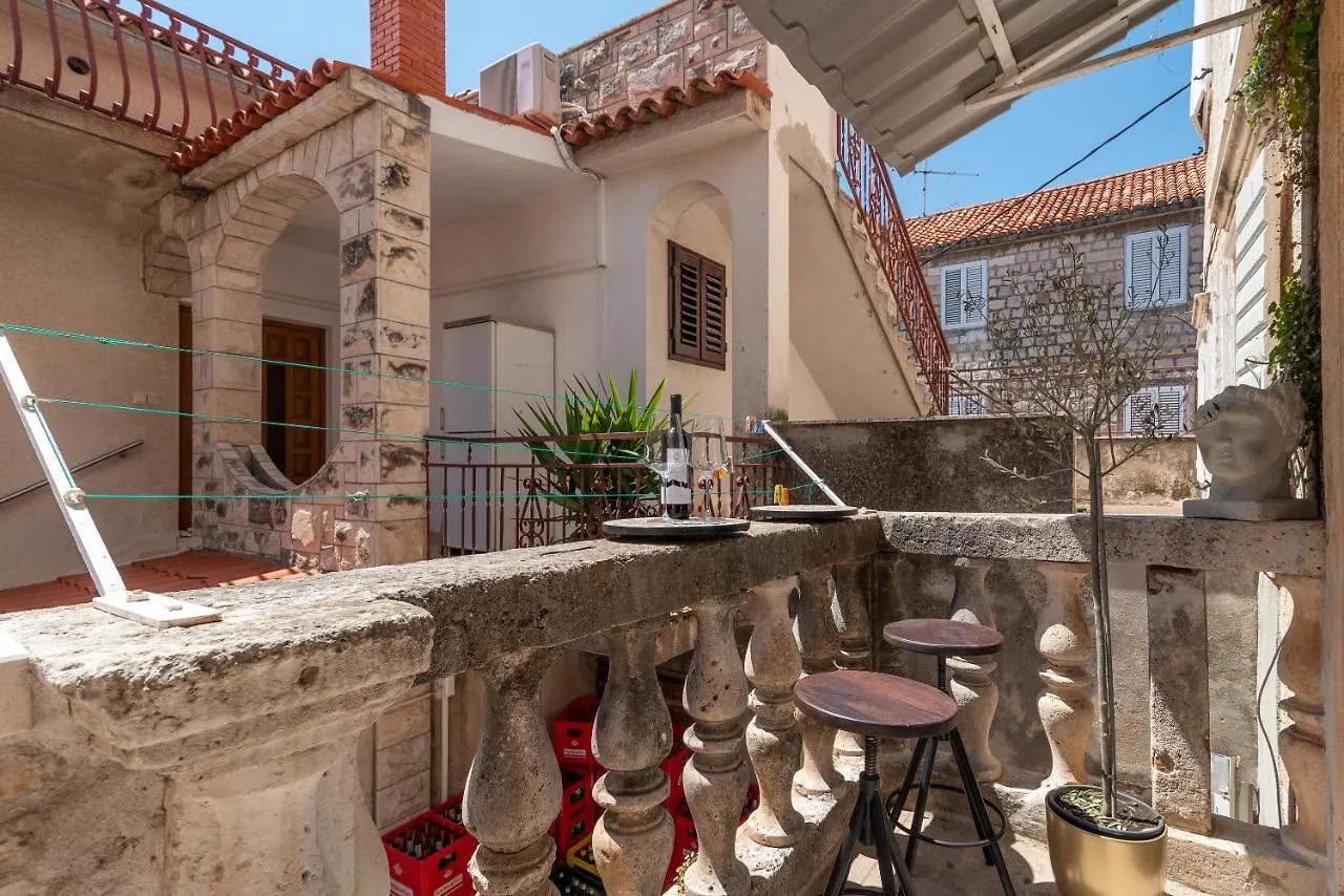 Pensjonat Residence Providenca Trogir